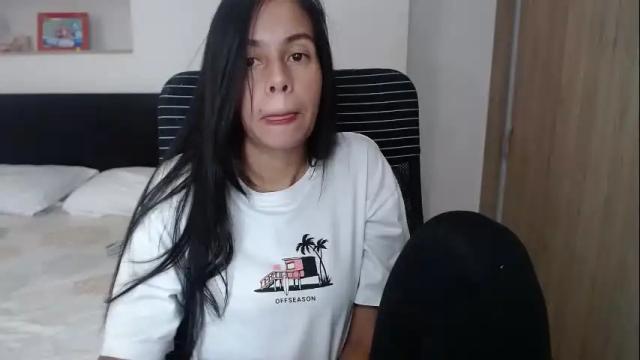 Image 4 of lisa_g07 Stream on Chaturbate on 1 day ago