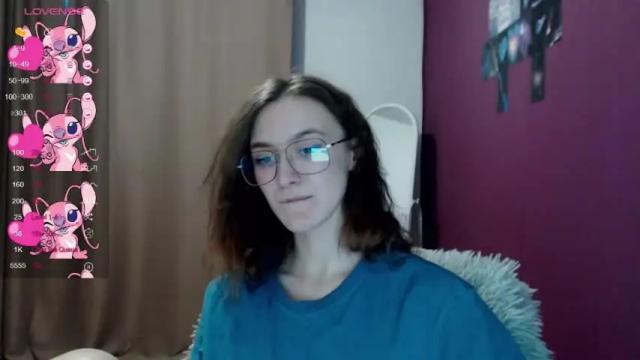 Image 10 of lisa_hua Stream on Chaturbate on 14 months ago