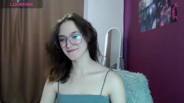 Image 6 of lisa_hua Stream on Chaturbate on 14 months ago