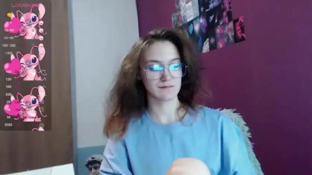 Image 11 of lisa_hua Stream on Chaturbate on 13 months ago