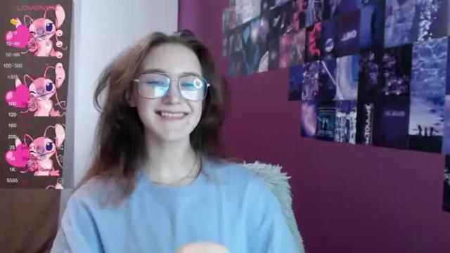 Image 6 of lisa_hua Stream on Chaturbate on 12 months ago