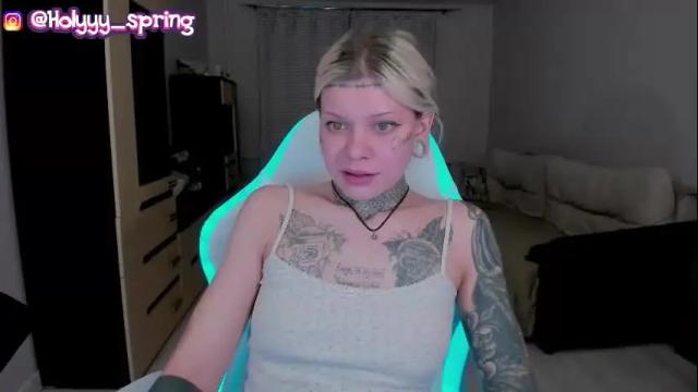 Image 4 of lisa_lovelyy Stream on Chaturbate on 4 months ago