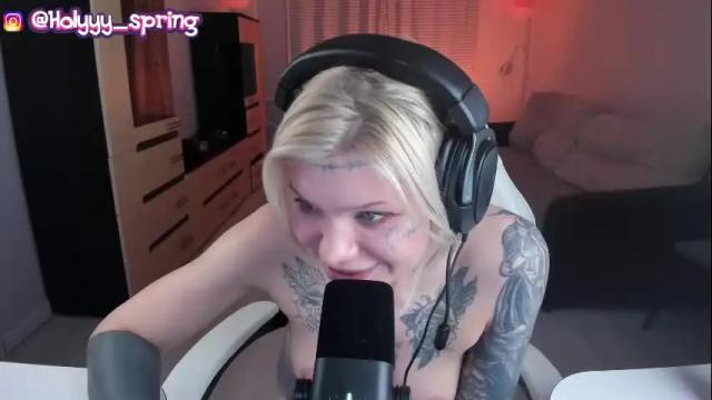 Image 2 of lisa_lovelyy Stream on Chaturbate on 3 months ago