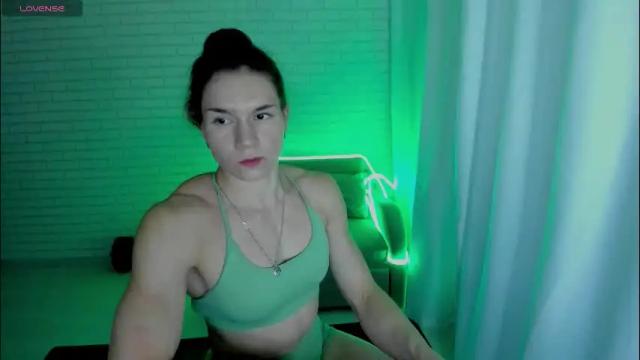 Thumbnail 1, lisa_ree_'s Stream at Chaturbate, 2 months ago