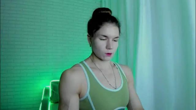 Image 3 of lisa_ree_ Stream on Chaturbate on 2 months ago