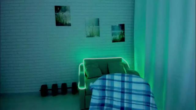 Image 11 of lisa_ree_ Stream on Chaturbate on 1 month ago