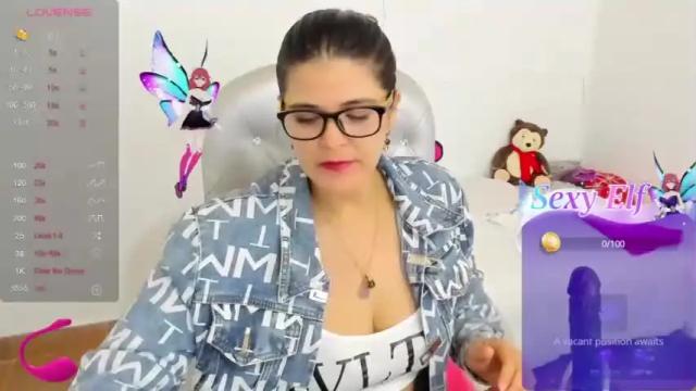 Thumbnail 1, lisa_santoss's Stream at Chaturbate, 14 months ago