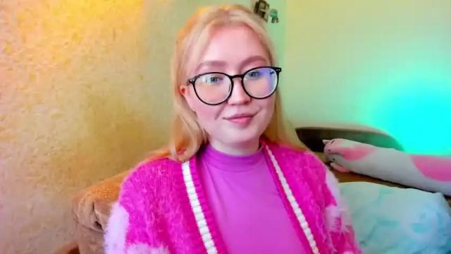 Image 4 of lisa_wonder Stream on Chaturbate on 15 months ago