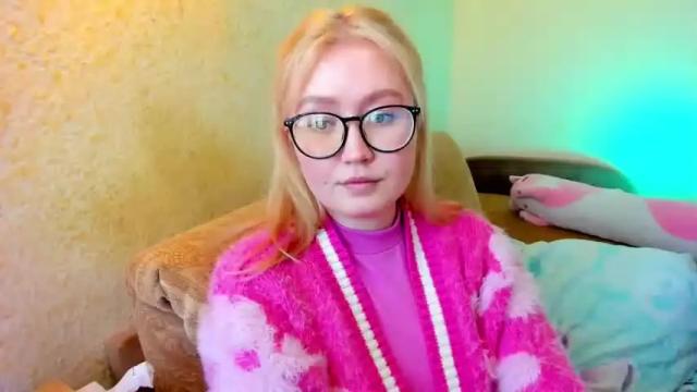 Image 8 of lisa_wonder Stream on Chaturbate on 15 months ago