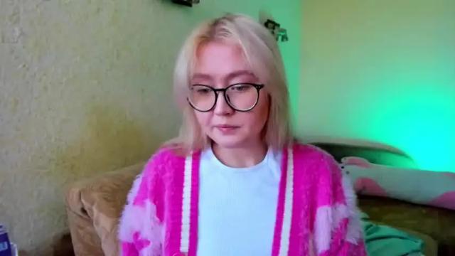 Image 2 of lisa_wonder Stream on Chaturbate on 15 months ago