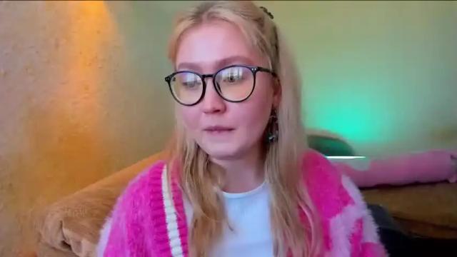 Image 12 of lisa_wonder Stream on Chaturbate on 14 months ago