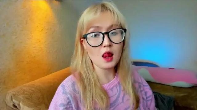 Image 3 of lisa_wonder Stream on Chaturbate on 14 months ago