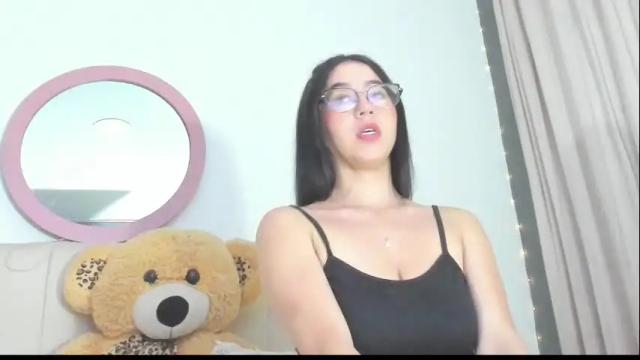 Image 8 of lisaa_a Stream on Chaturbate on 1 month ago