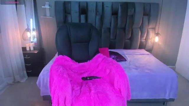 Thumbnail 2, lisaa_swan's Stream at Chaturbate, 17 months ago