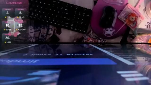 Image 12 of lisaa_swan Stream on Chaturbate on 16 months ago