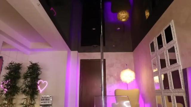 Image 4 of lisaakira Stream on Chaturbate on 2 months ago