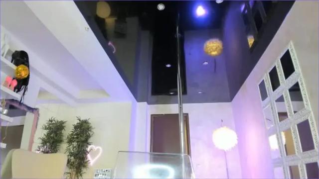 Image 6 of lisaakira Stream on Chaturbate on 1 month ago