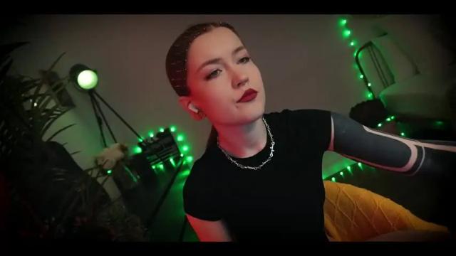 Image 8 of lisabeth_oh Stream on Chaturbate on 13 months ago
