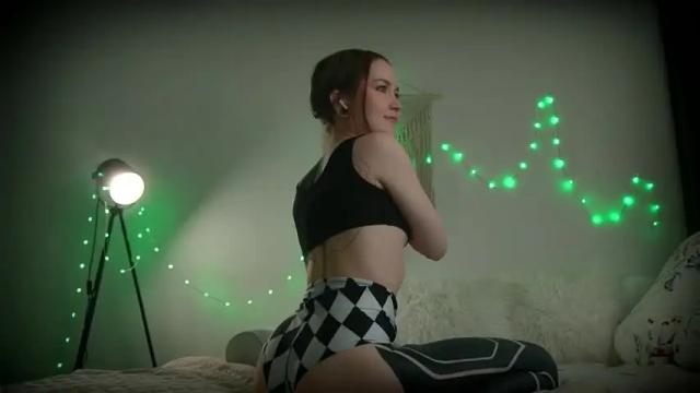 Image 7 of lisabeth_oh Stream on Chaturbate on 13 months ago