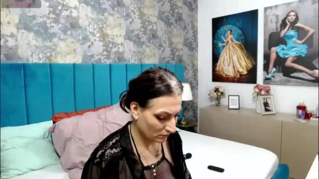 Thumbnail 2, lisacroft's Stream at Chaturbate, 1 month ago