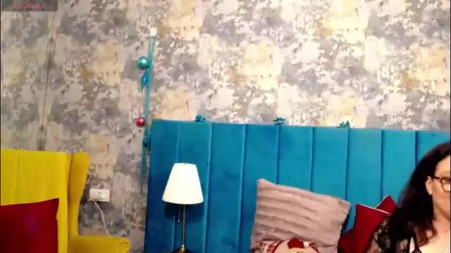 Image 11 of lisacroft Stream on Chaturbate on 1 month ago