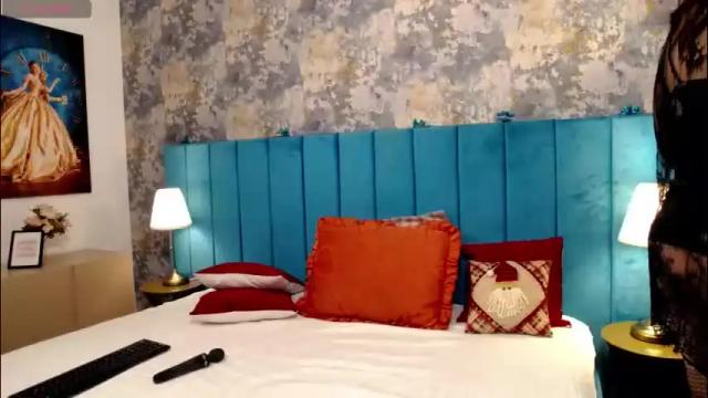 Image 6 of lisacroft Stream on Chaturbate on 25 days ago