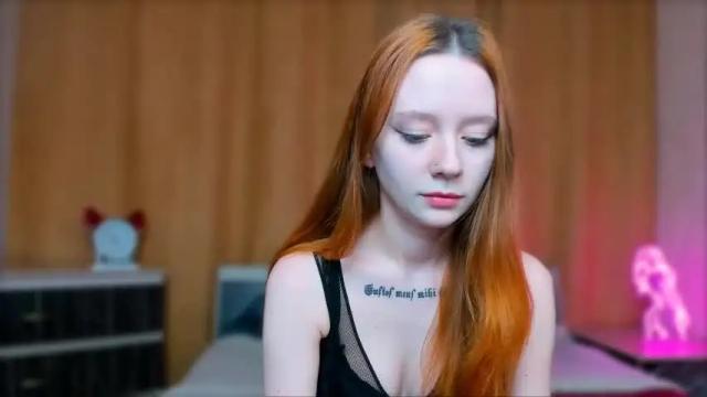 Image 3 of lisafoxyx Stream on Chaturbate on 10 months ago