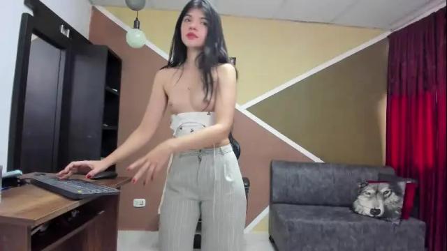Image 6 of lisagray_1 Stream on Chaturbate on 2 months ago