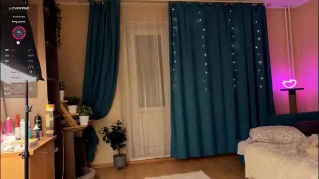 Image 4 of lisalaas Stream on Chaturbate on 1 month ago