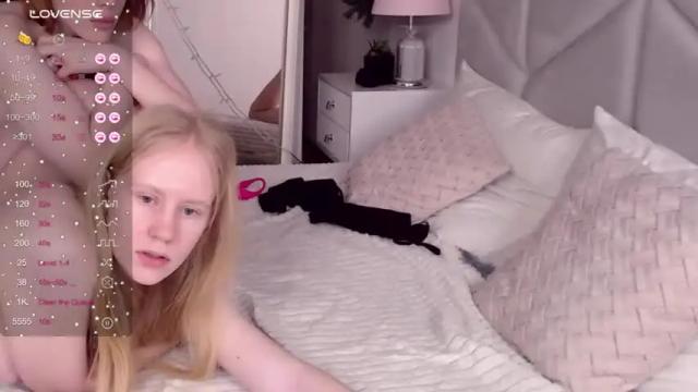 Image 7 of lisalewi Stream on Chaturbate on 16 months ago