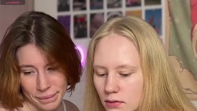 Image 6 of lisalewi Stream on Chaturbate on 14 months ago