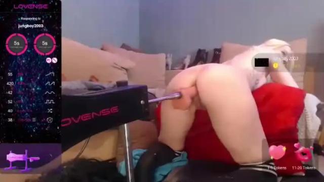 Image 4 of lisaloveone Stream on Chaturbate on 22 months ago