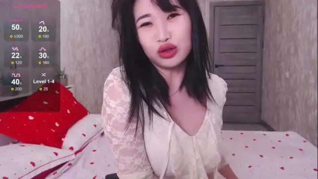 Image 4 of lisaloveroze Stream on Chaturbate on 3 months ago