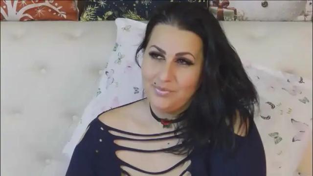 Image 8 of lisamaze Stream on Chaturbate on 25 days ago