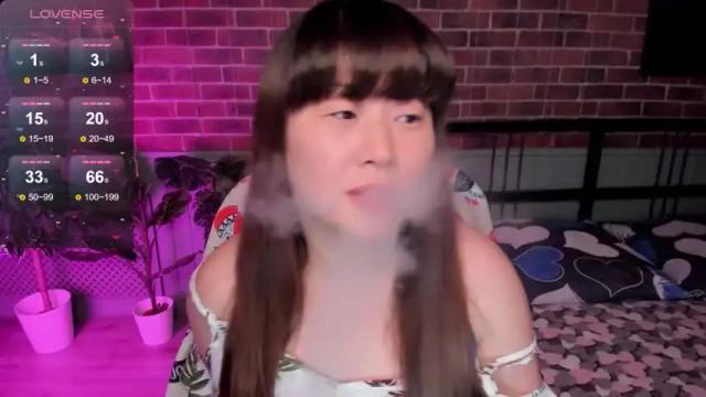 Image 4 of lisameoww Stream on Chaturbate on 14 months ago