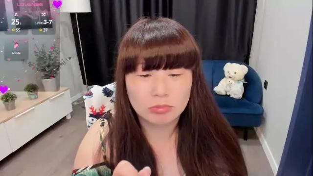 Image 11 of lisameoww Stream on Chaturbate on 10 days ago