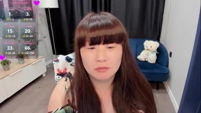 Image 12 of lisameoww Stream on Chaturbate on 10 days ago