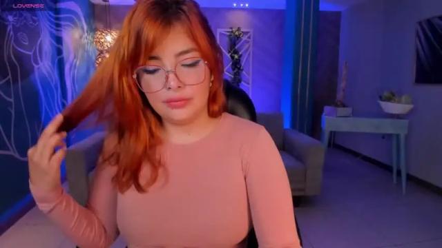 Image 2 of lisamonroe_ Stream on Chaturbate on 14 months ago