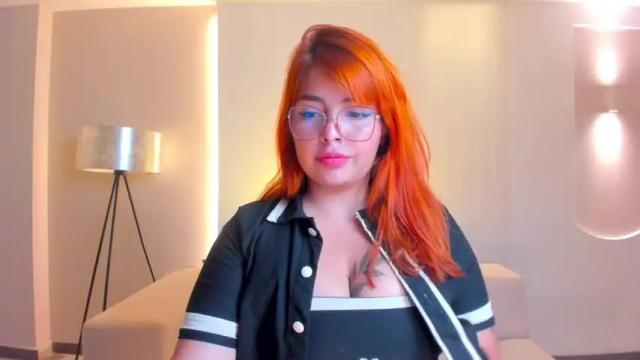 Image 3 of lisamonroe_ Stream on Chaturbate on 13 months ago