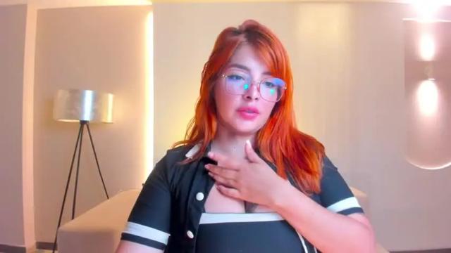 Image 4 of lisamonroe_ Stream on Chaturbate on 13 months ago