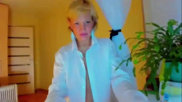 Thumbnail 2, lisasimsx's Stream at Chaturbate, 1 month ago