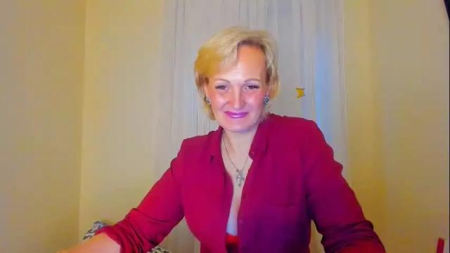 Image 2 of lisasimsx Stream on Chaturbate on 1 month ago