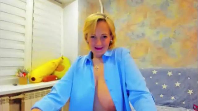 Image 11 of lisasimsx Stream on Chaturbate on 12 days ago