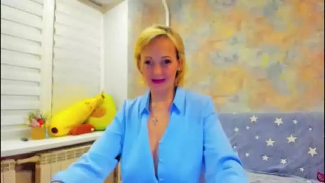 Image 7 of lisasimsx Stream on Chaturbate on 12 days ago
