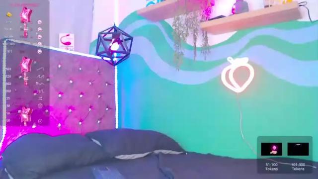 Image 4 of lisathomm2023 Stream on Chaturbate on 17 months ago