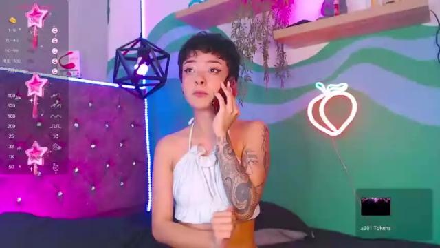 Image 7 of lisathomm2023 Stream on Chaturbate on 16 months ago