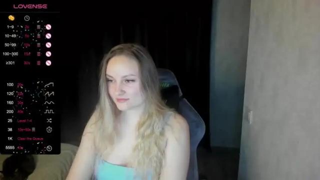 Image 2 of lisavanoranje Stream on Chaturbate on 17 months ago