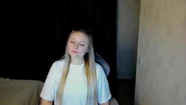 Thumbnail 2, lisavanoranje's Stream at Chaturbate, 16 months ago