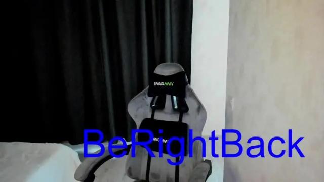 Image 12 of lisavanoranje Stream on Chaturbate on 16 months ago
