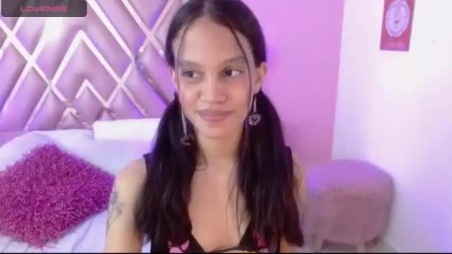 Image 11 of lisawhisper Stream on Chaturbate on 15 months ago